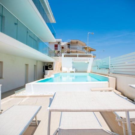 Delposto Marina Di Ragusa Prl Exterior photo