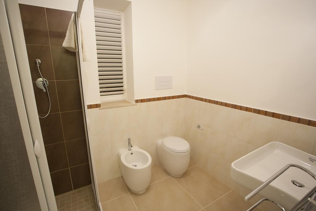 Delposto Marina Di Ragusa Prl Room photo