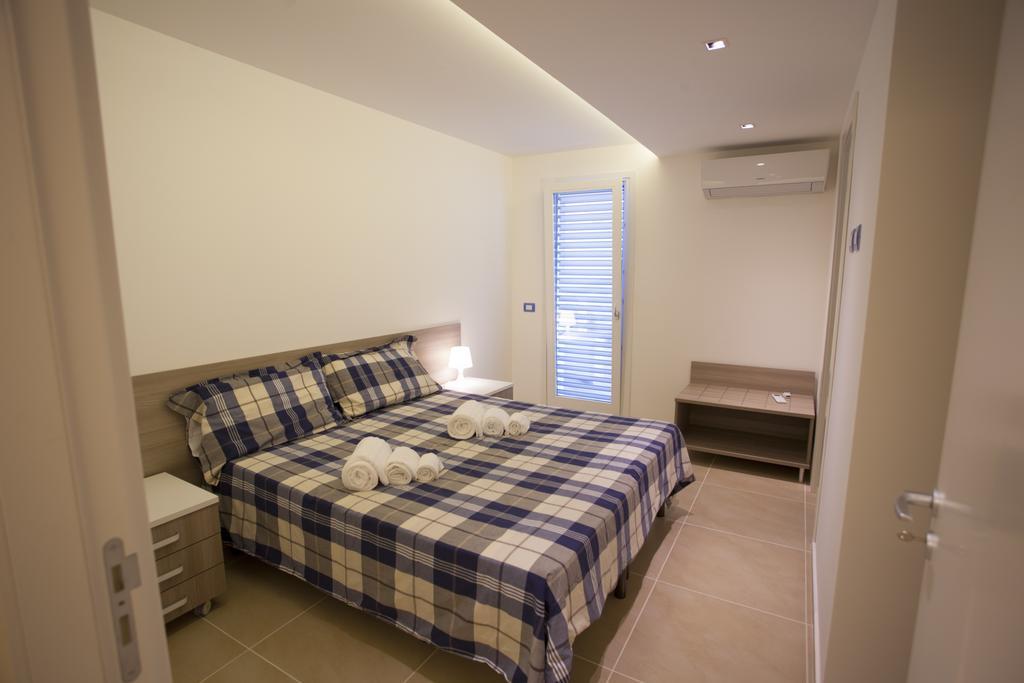Delposto Marina Di Ragusa Prl Room photo